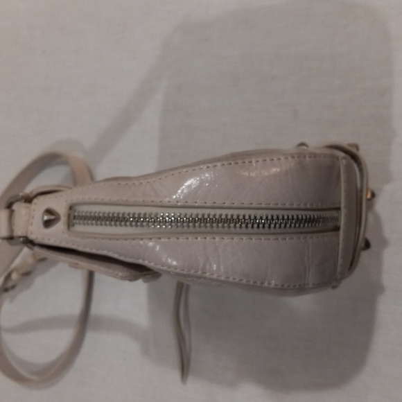 Saddle Crossbody - Picture 5 of 13
